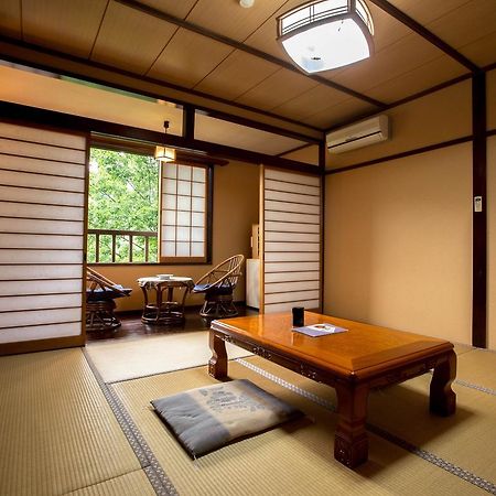 Oogi Onsen Oogiso Hotell Minamioguni Eksteriør bilde
